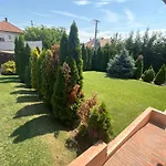 Garden Lägenhet